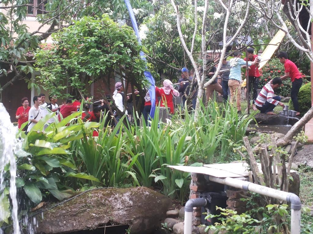 Bumi Cikeas Sentul Bogor Hotel ภายนอก รูปภาพ