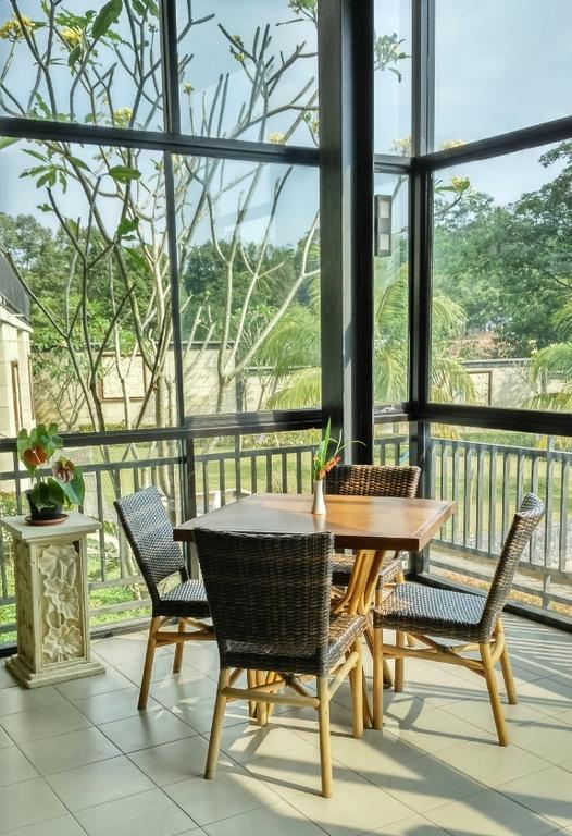 Bumi Cikeas Sentul Bogor Hotel ภายนอก รูปภาพ