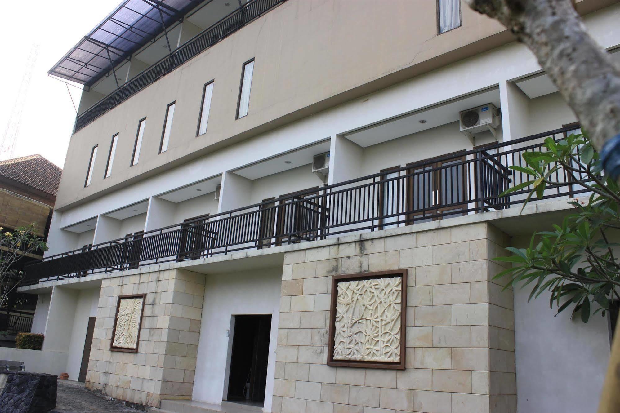 Bumi Cikeas Sentul Bogor Hotel ภายนอก รูปภาพ
