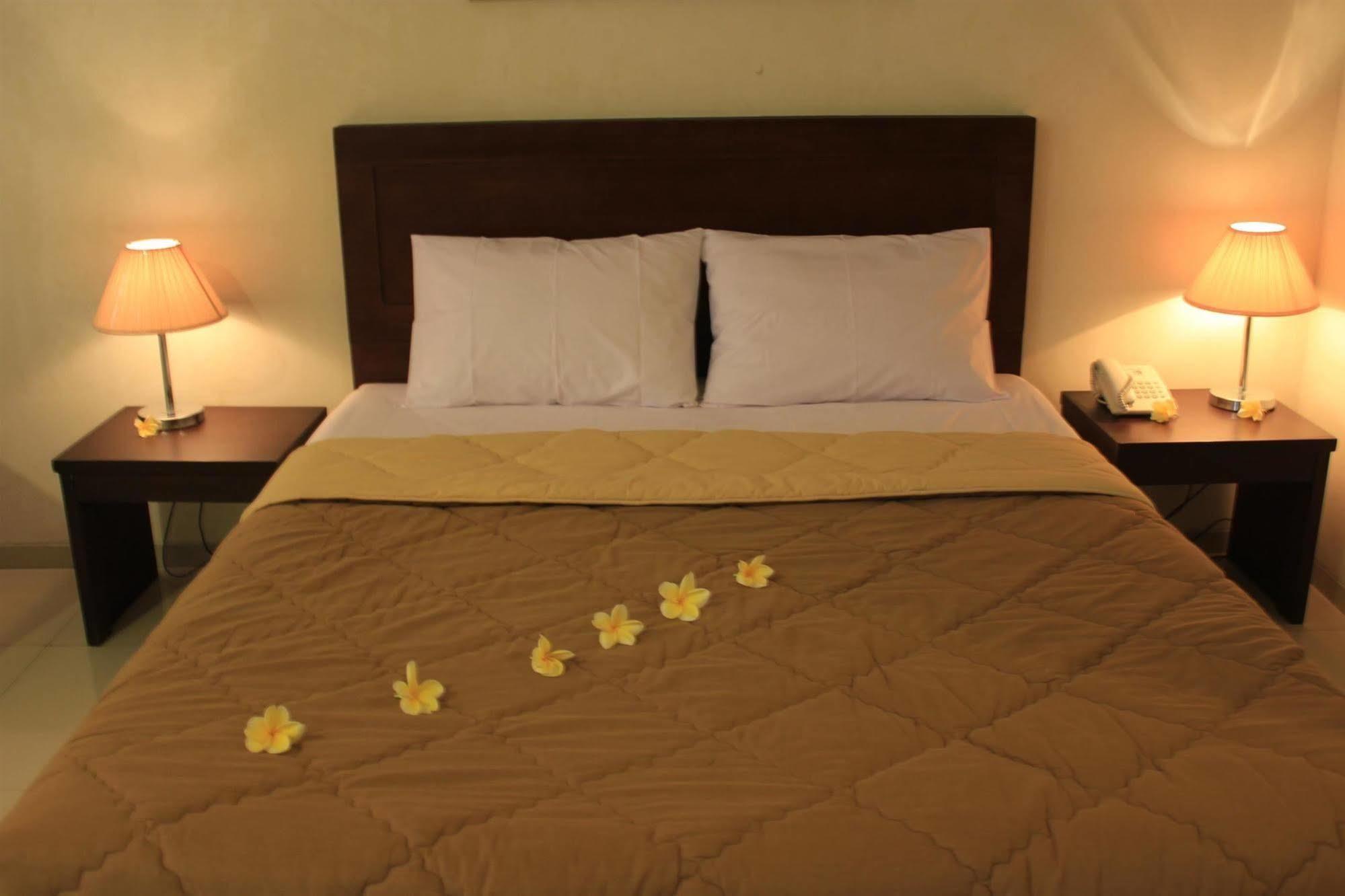 Bumi Cikeas Sentul Bogor Hotel ภายนอก รูปภาพ