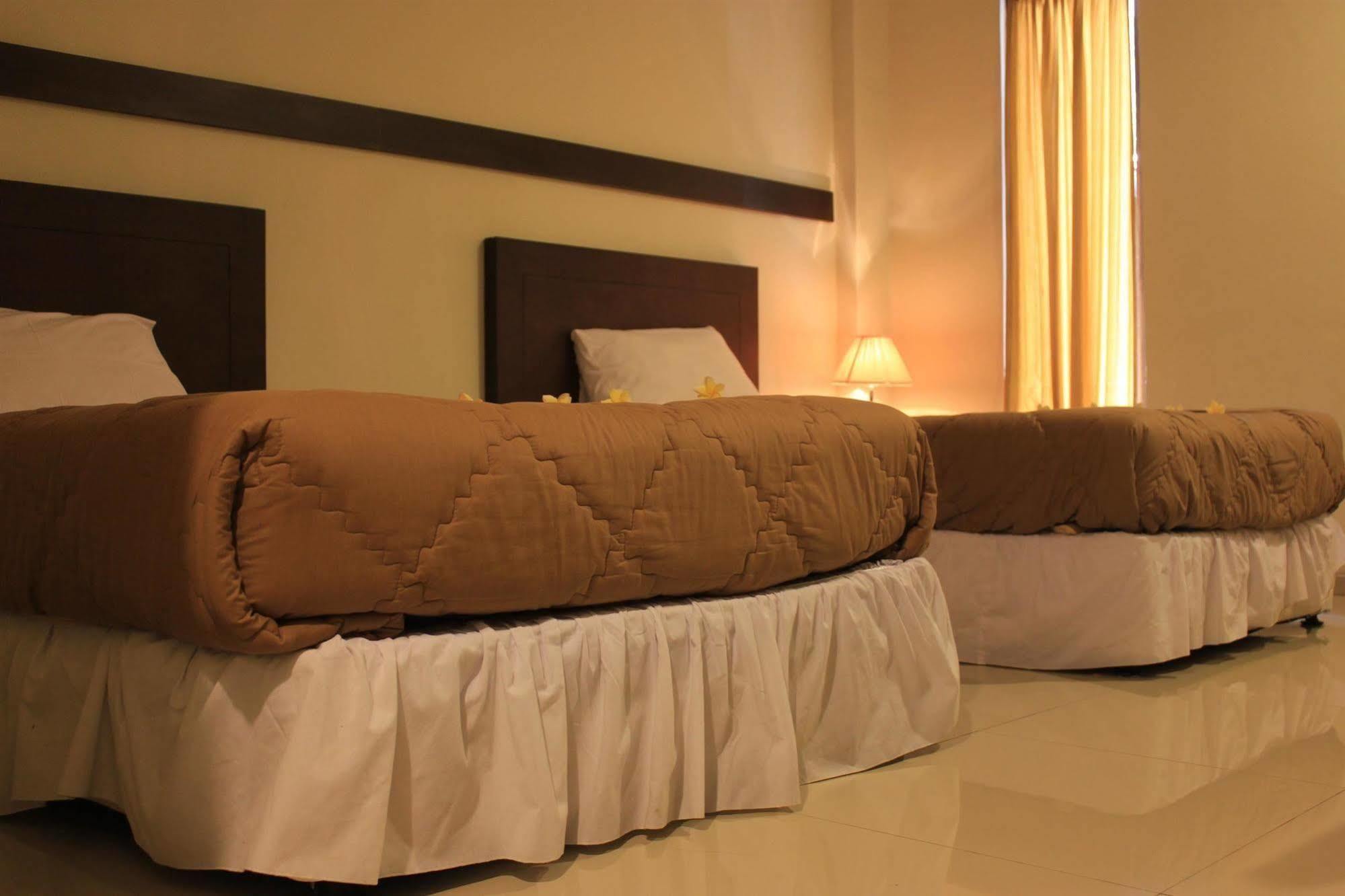 Bumi Cikeas Sentul Bogor Hotel ภายนอก รูปภาพ